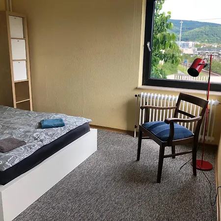 Apartment Zentrales Mit Parkplatz *