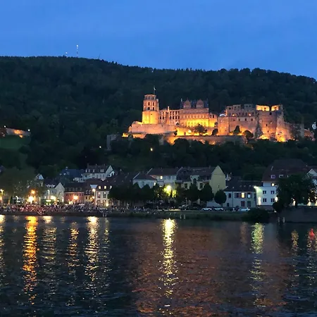 Zentrales Mit Parkplatz Heidelberg