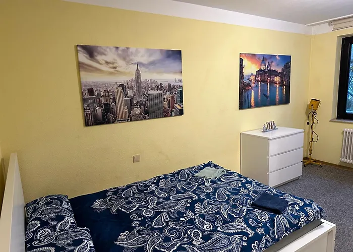 Zentrales Mit Parkplatz * Heidelberg